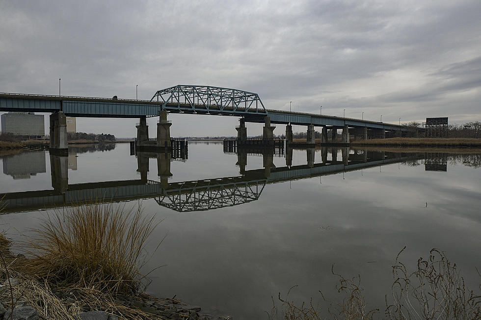 NJ to replace Route 3 bridge and prep to expand it for light rail