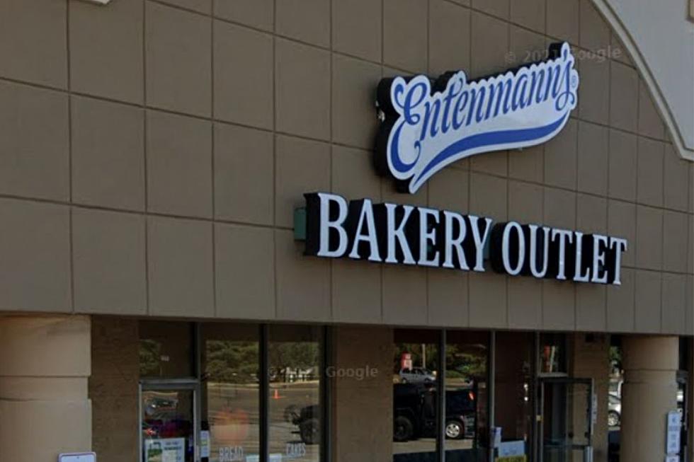 Charles E. Entenmann, NY Bakery Mogul, Dies at 92