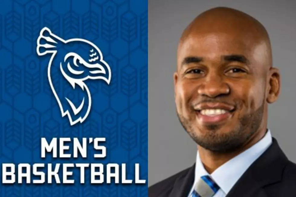 Saint Peter's mens basketball coach Shaheen Holloway