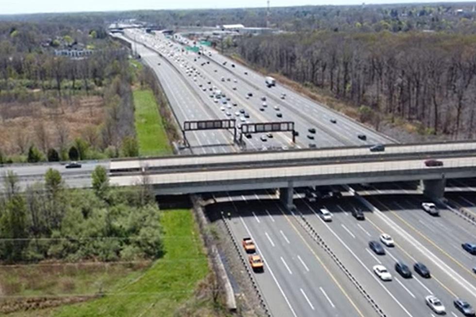 Man struck and killed by truck while standing next to car NJ Turnpike