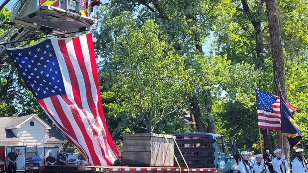 Middletown, NJ receives clone of tree that survived 9/11 attacks