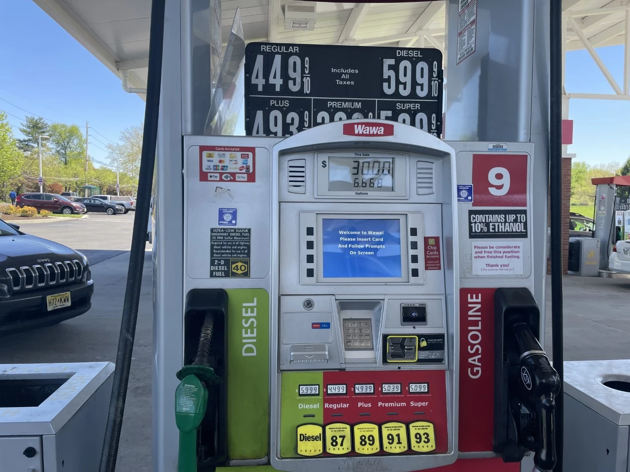 Gas prices drop in New Jersey with the fall months – The Lafayette