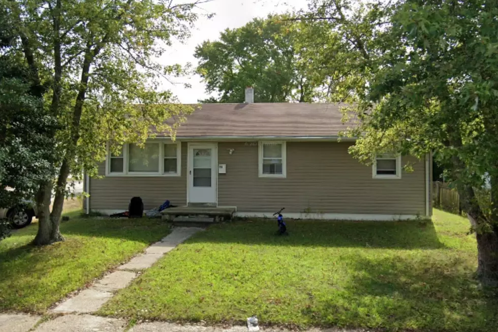 The home on Iowa Avenue in Pleasantville where Jazmen Martin-Richardson was fatally shot. (Google Maps)