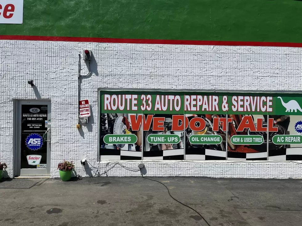 Cheap gas and great service. Check out this Manalapan, NJ station