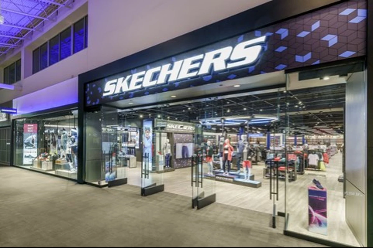 Barry Optø, optø, frost tø Tung lastbil Skechers has opened a new store in New Jersey … and it's big