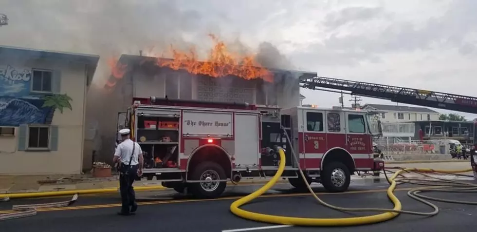 Smokey fire burning at Wildwood, NJ motel brings large response
