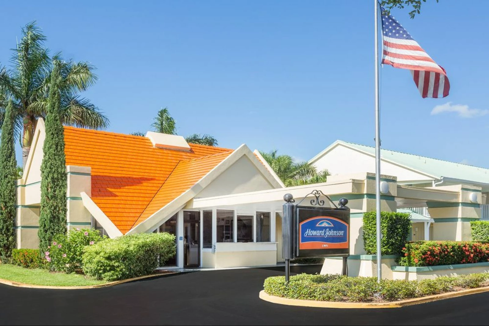 Last Howard Johnson's restaurant closes in Lake George, N.Y. - The  Washington Post