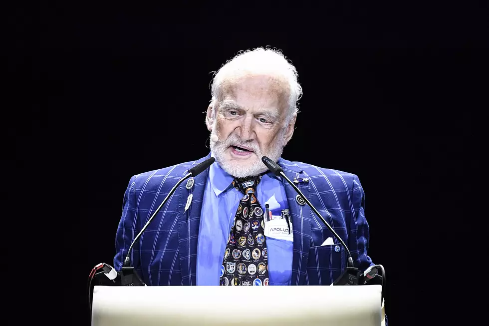 New Jersey Native Buzz Aldrin Auctions off Moon Memorabilia