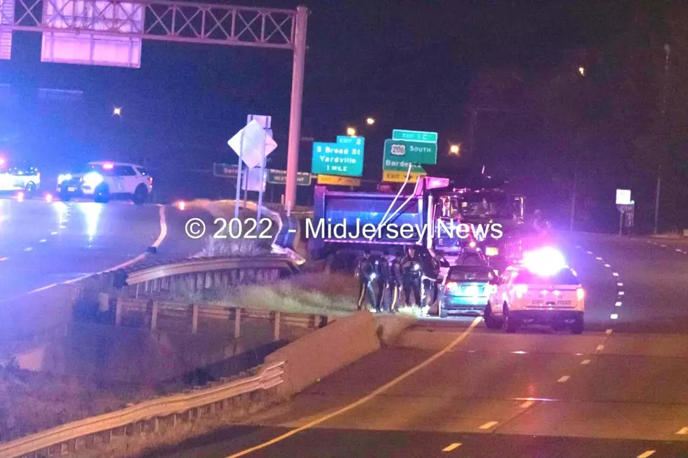 Hamilton, NJ woman, 23, killed in three-vehicle I-195 crash