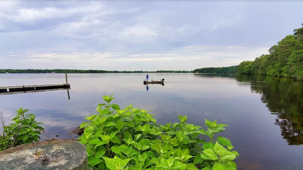 What is New Jersey&#8217;s deepest lake?