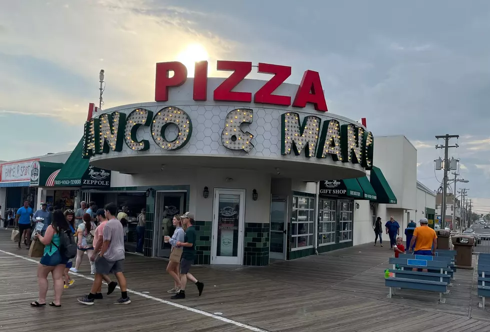 The New Jersey pizza that&#8217;s going to the MLB playoffs