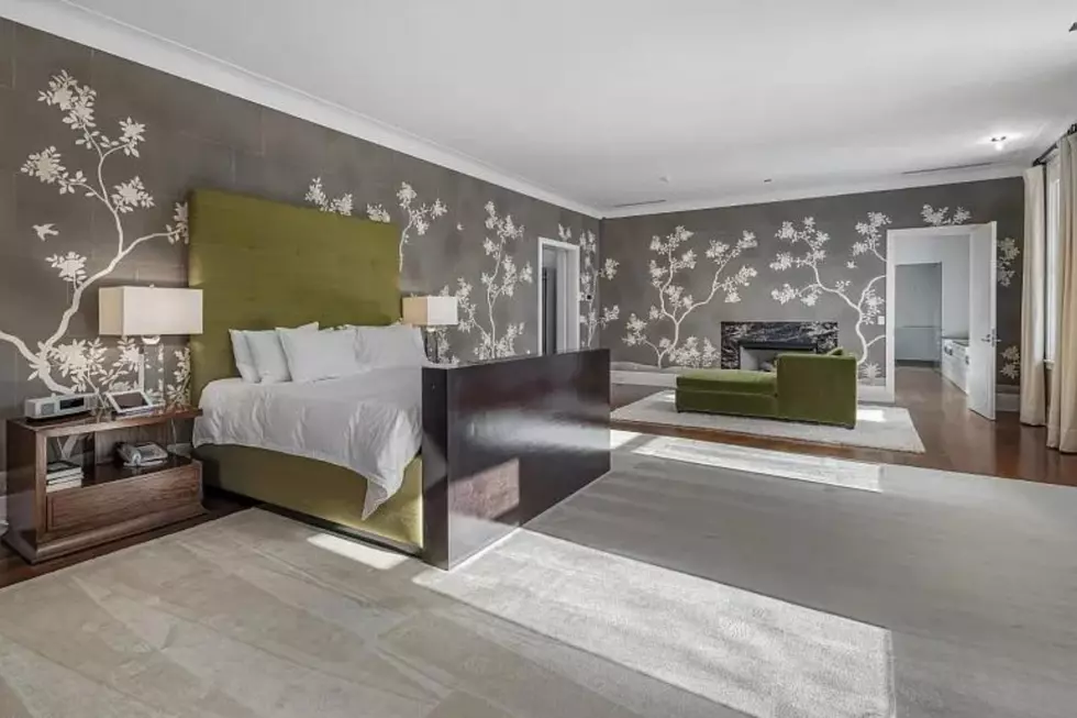 Bernardsville Boro mansion for sale (Photo Credit: Zillow)