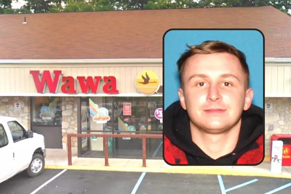 NJ man showed rifle to Wawa worker before SWAT standoff, cops say