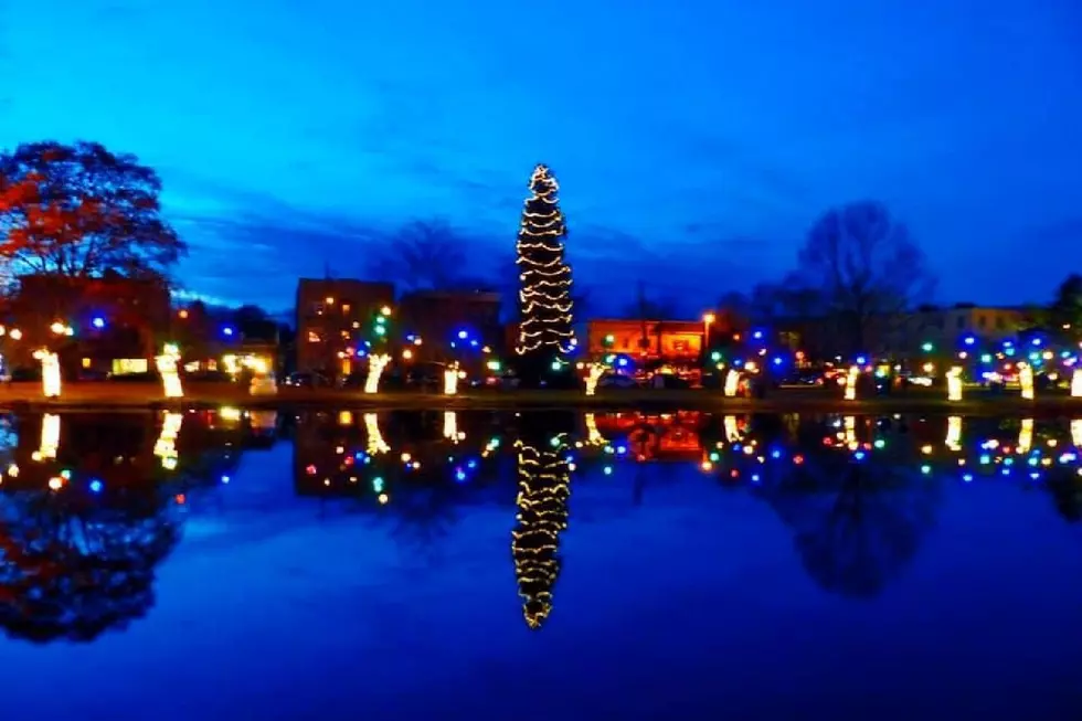 Enjoy thousands of holiday lights at this NJ holiday walk