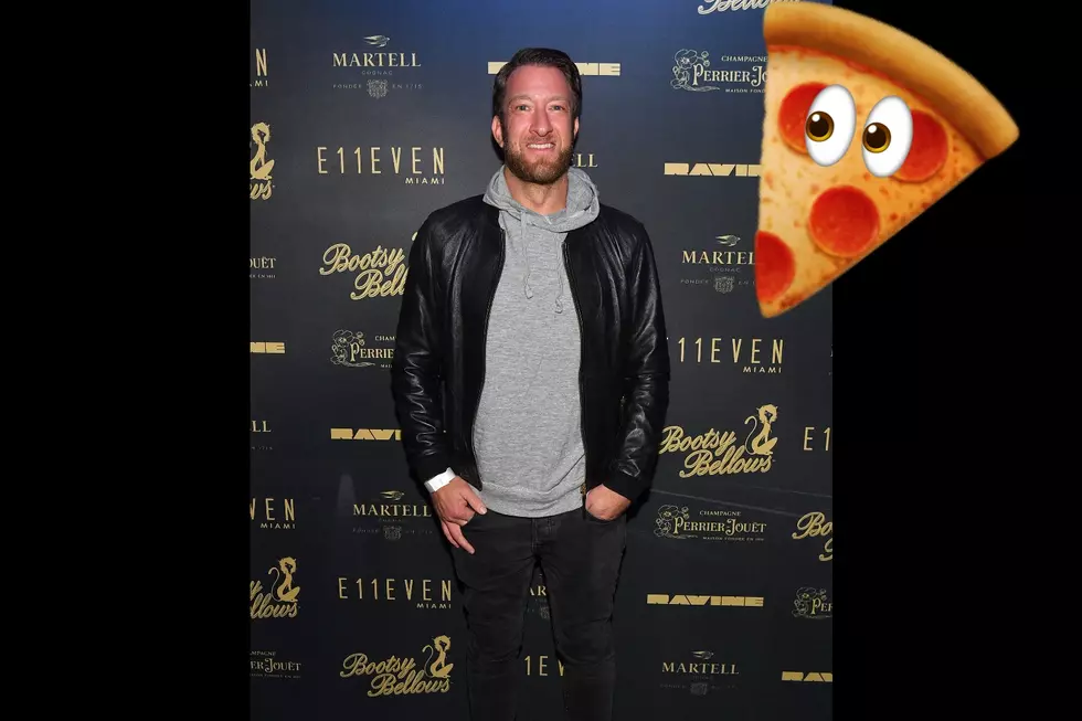 A slice of NJ pizza gets to review David Portnoy from Barstool