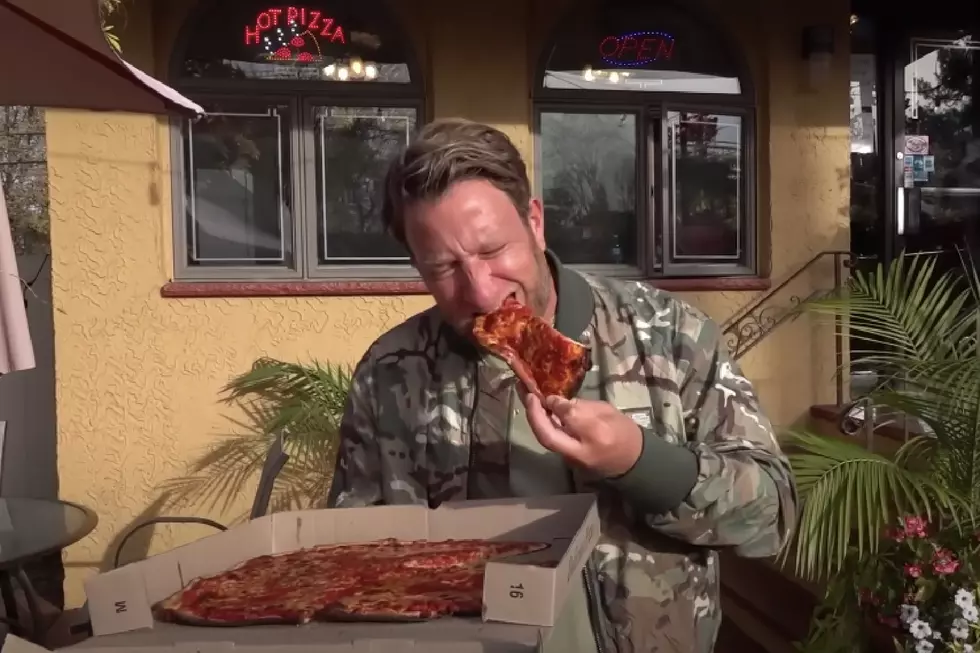 Barstool Sports' Dave Portnoy reviews Little Falls, NJ pizzeria