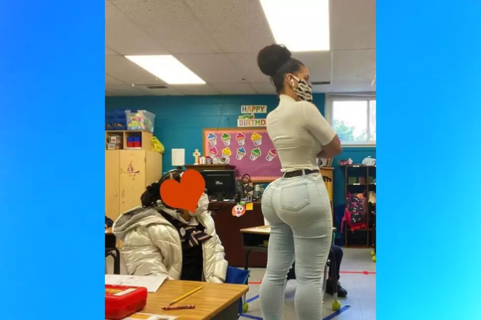 The viral pic of Roxsana Diaz. (toyboxdollz on Instagram)