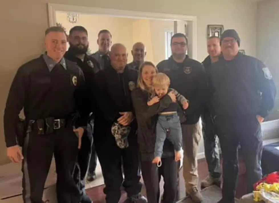 Howell, NJ cops & EMTs save 17-month-old from choking