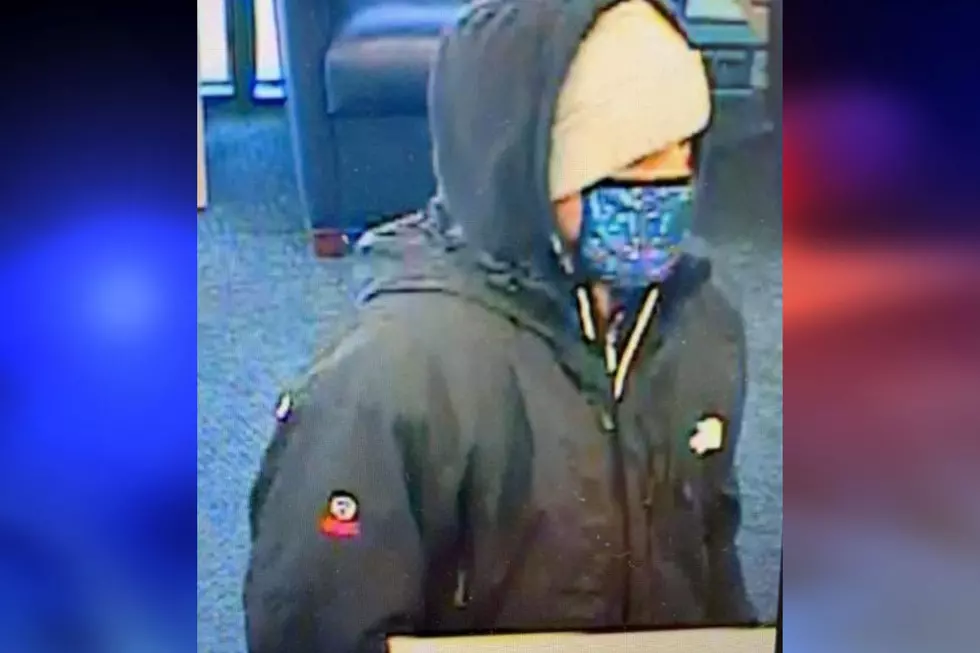 Bank robbed in Middletown, NJ along Route 35: Male suspect sought
