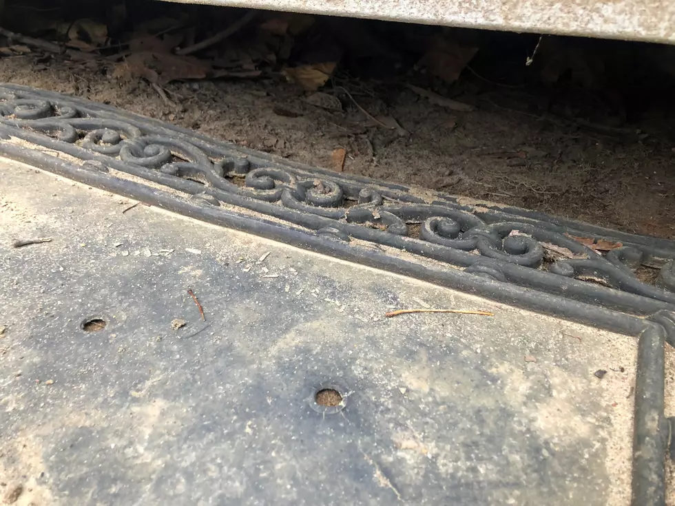 Gap between deck and ground