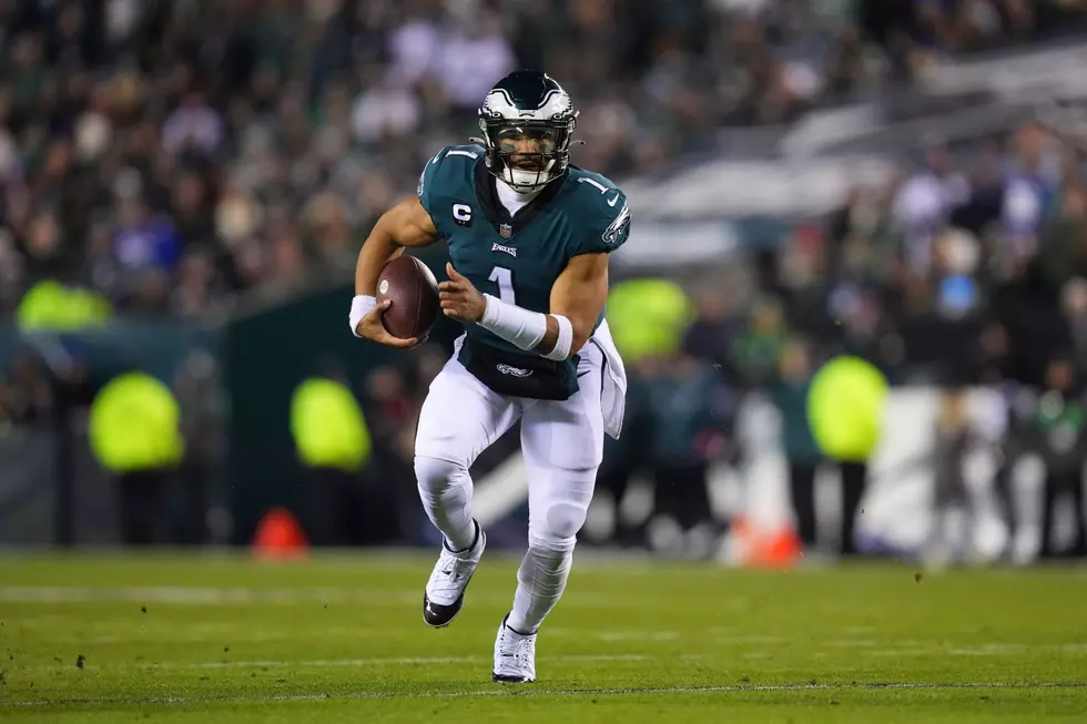 Jalen Hurts #1 Philadelphia Eagles (Photo: Mitchell Leff)