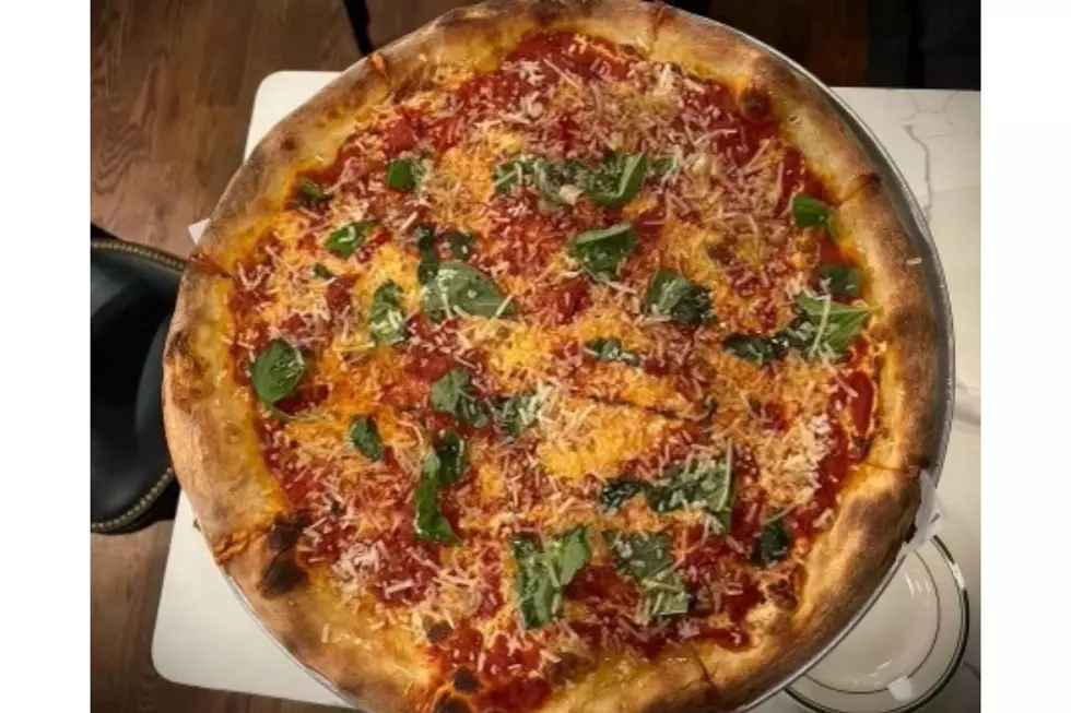 Coniglio's Pizza (Photo: Coniglio's Old Fashioned)