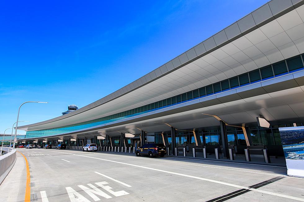 LaGuardia gives new Terminal A in Newark, NJ a run for its money
