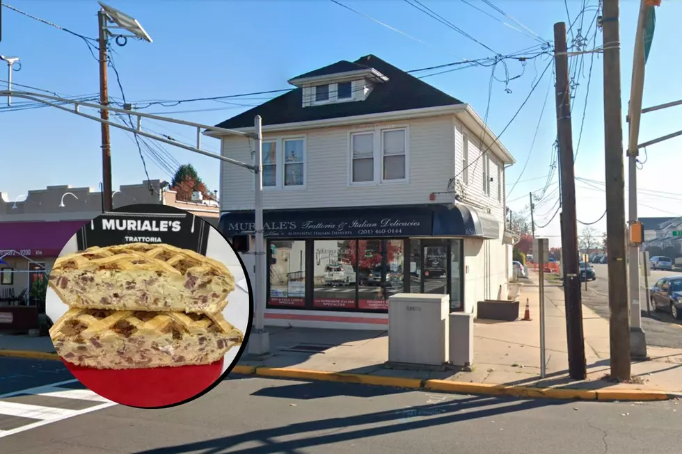 Muriale's Tattoria & Italian Delicacies and their Pizza Gaina (Photo: Google Maps, Townsquare Media Illustration)