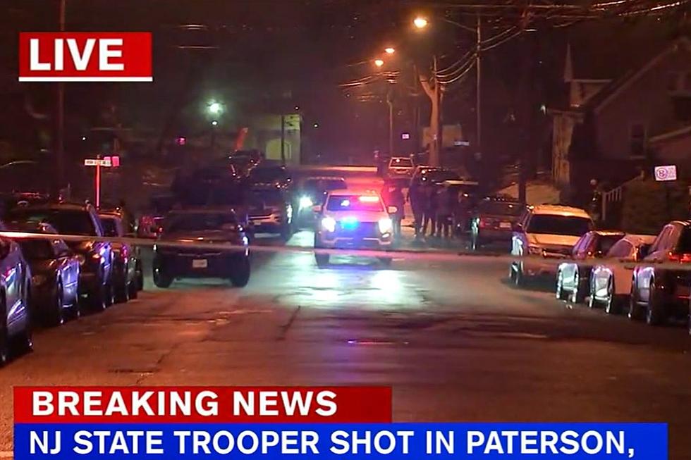 NJ State Police trooper gets shot while sitting in car
