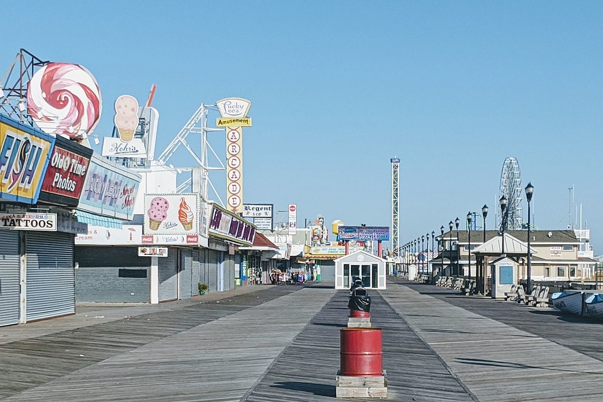 Seaside Heights tries to control bad behavior