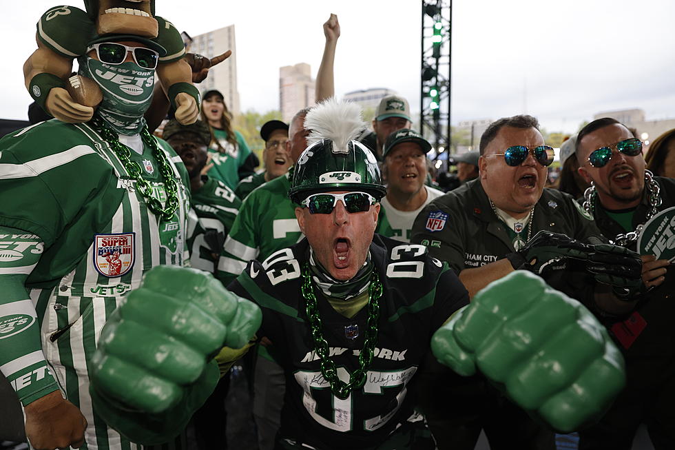 Study says Jets and Giants fans spend a lot on booze