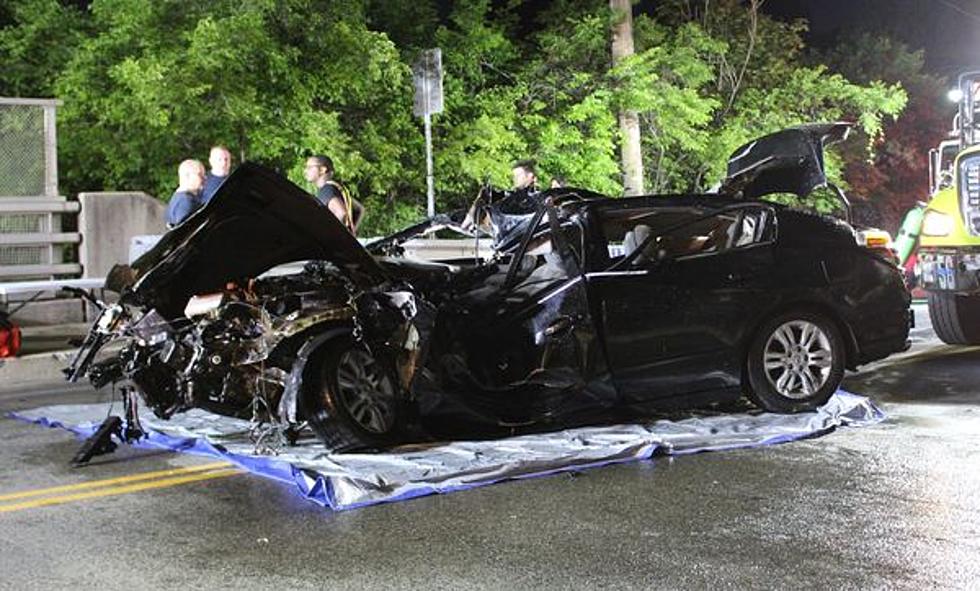 Car crashes into lake in Piscataway, NJ: Driver dies despite rescue efforts