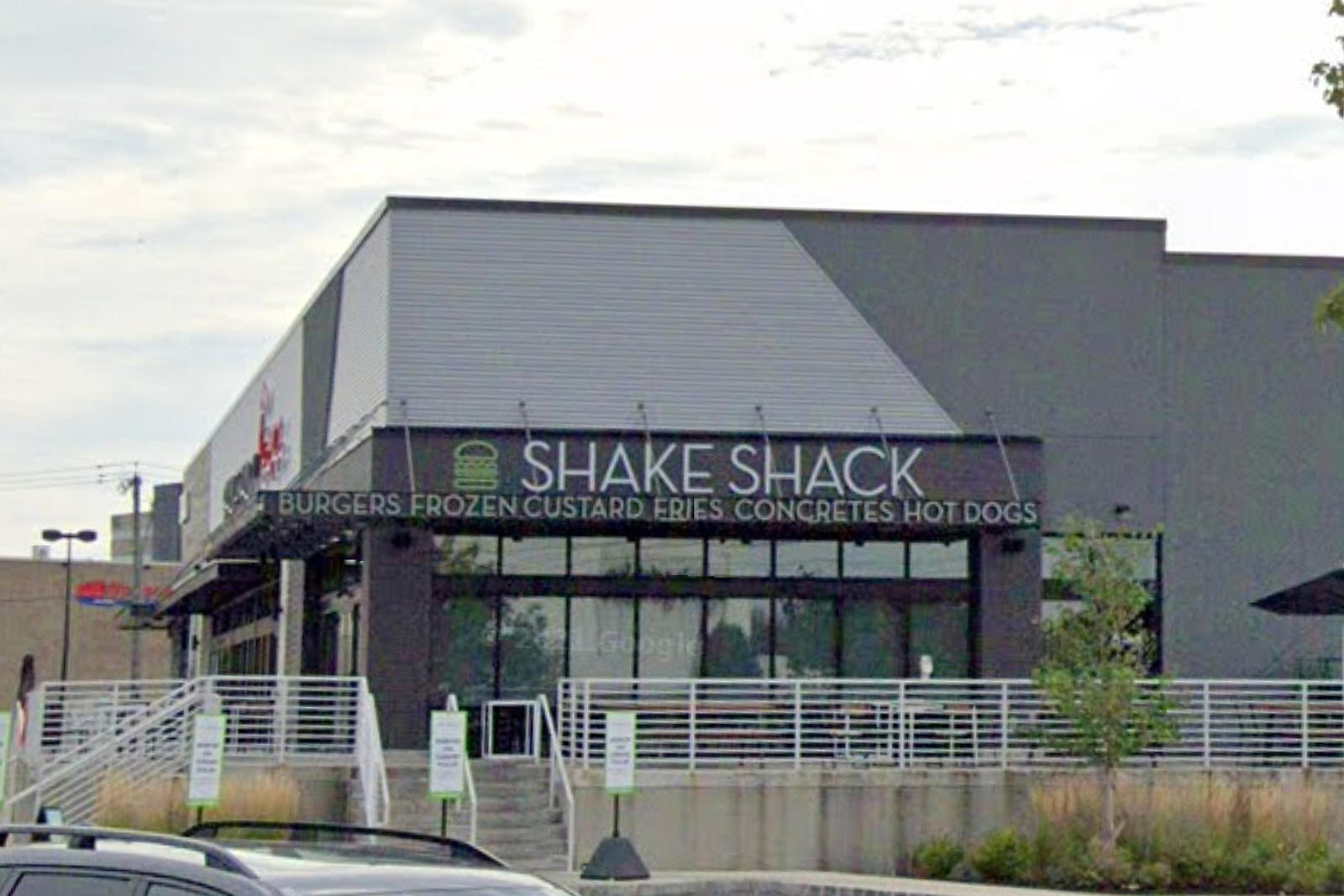Shake Shack Opens Second Location in Jersey City - Hoboken Girl