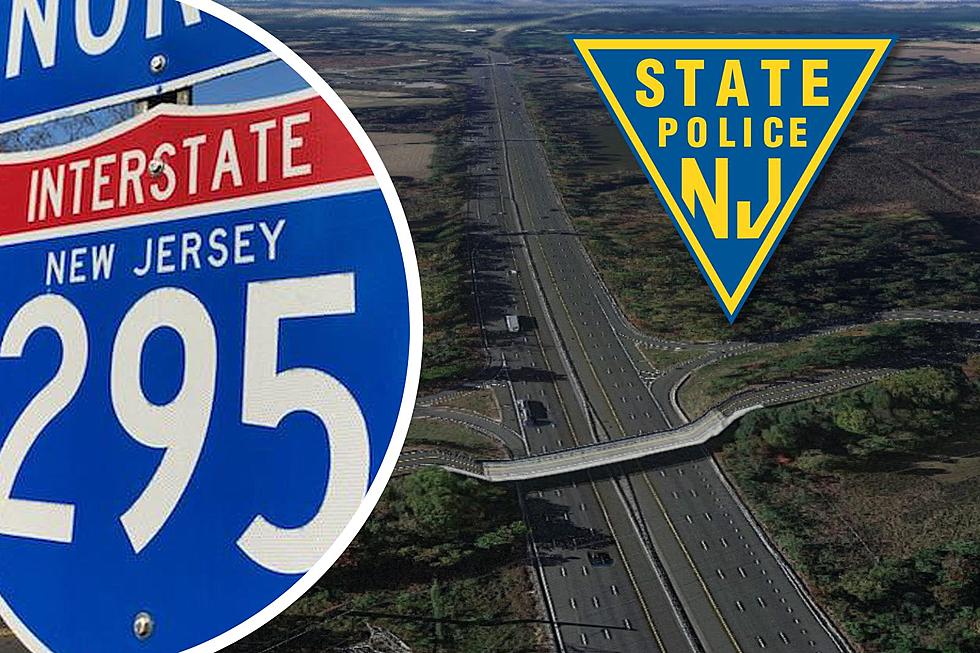 Teen dies after being thrown from car in Route 295 crash in NJ