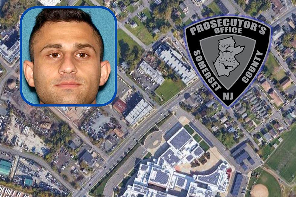 2 killed in crash: Edison, NJ police officer charged with homicide