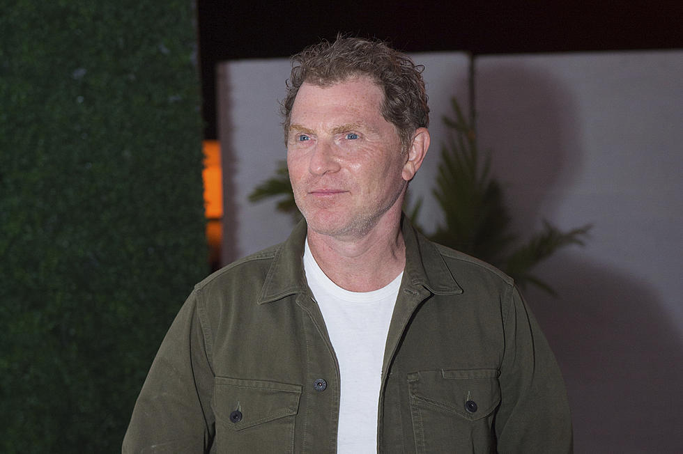 Bobby Flay gets frosted by New Jersey pastry chef