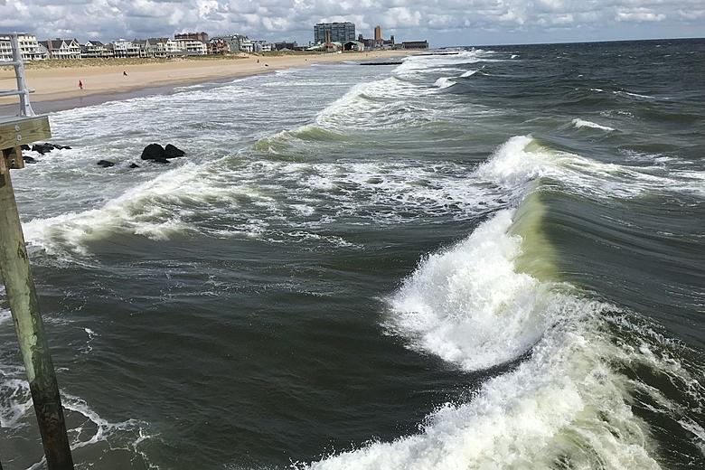 Long branch beach NJ in the winter : r/Outdoors