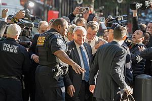 NJ Sen. Bob Menendez decides not to delay May trial