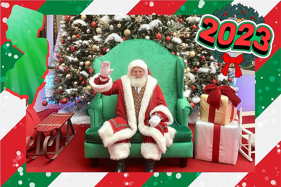A list of NJ malls where you can get photos with Santa for the 2023 holiday season