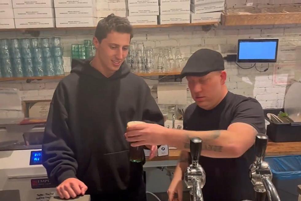 Giants QB Tommy DeVito makes it right with NJ pizza shop owner