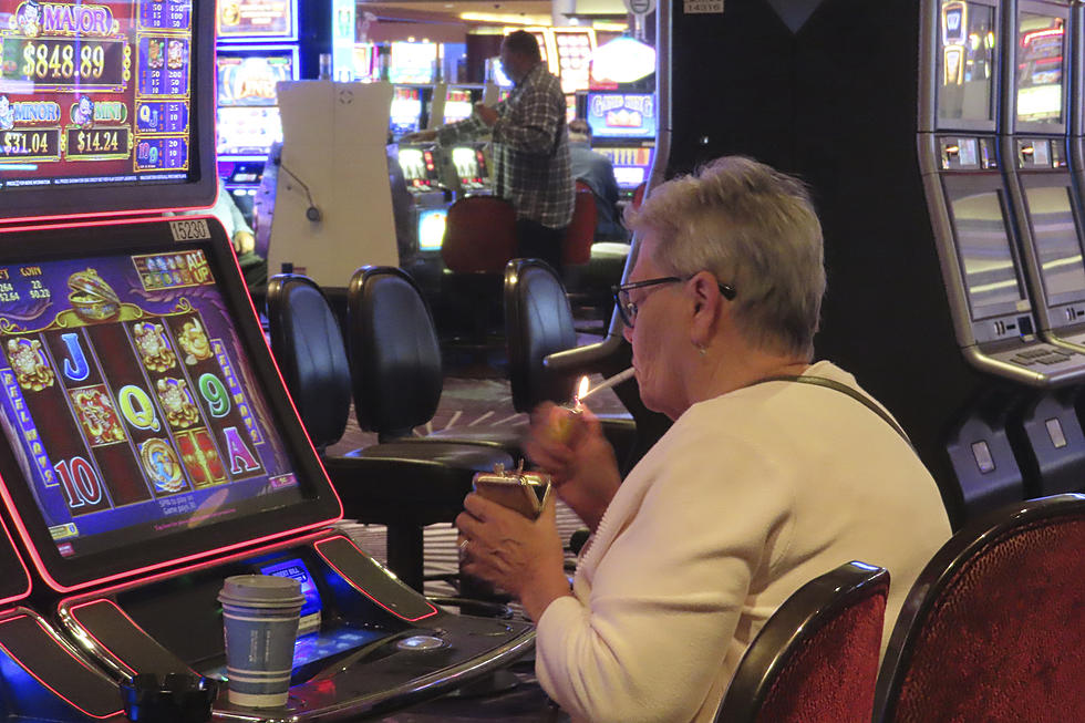 Bill to ban smoking in Atlantic City, NJ casinos moves forward 