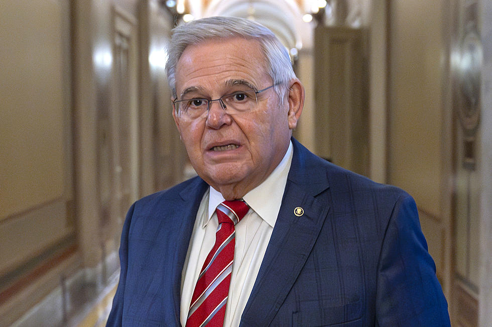 Sen. Bob Menendez and wife seek separate trials on bribery charges