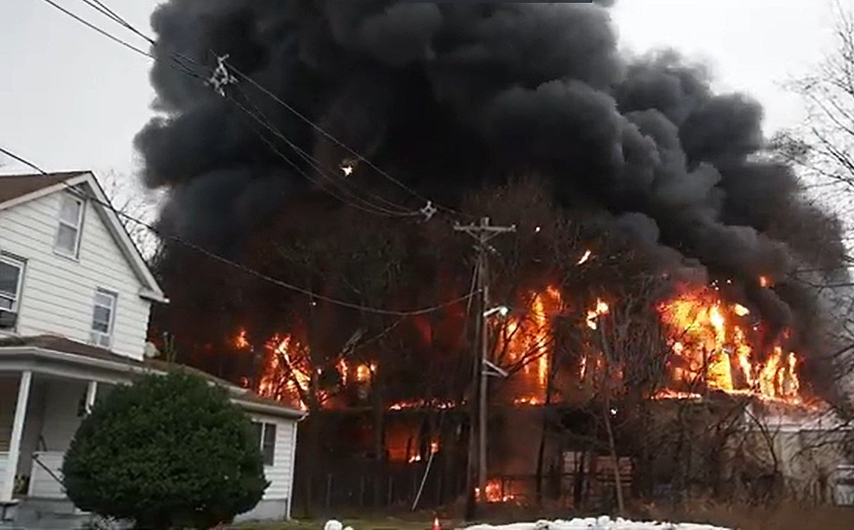 NJ warehouse filled with wood, mattresses on fire