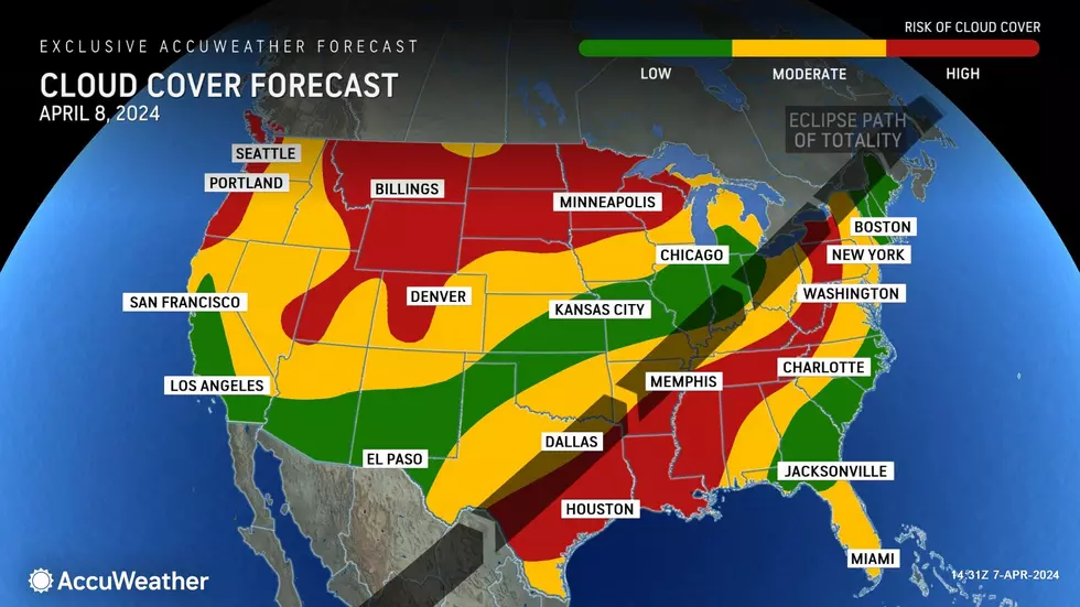 According to Accuweather's cloud cover forecast for Monday's solar eclipse, very few spots along the path of totality offer ideal, clear viewing conditions. (Accuweather)