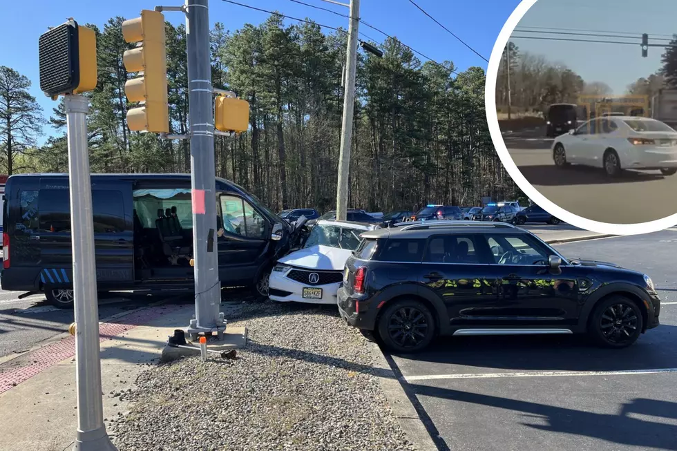 11 students and two drivers injured in crash in Manchester, NJ