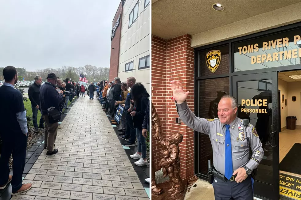 Supporters of Toms River Police Chief welcome him back after a suspension 4/18/24