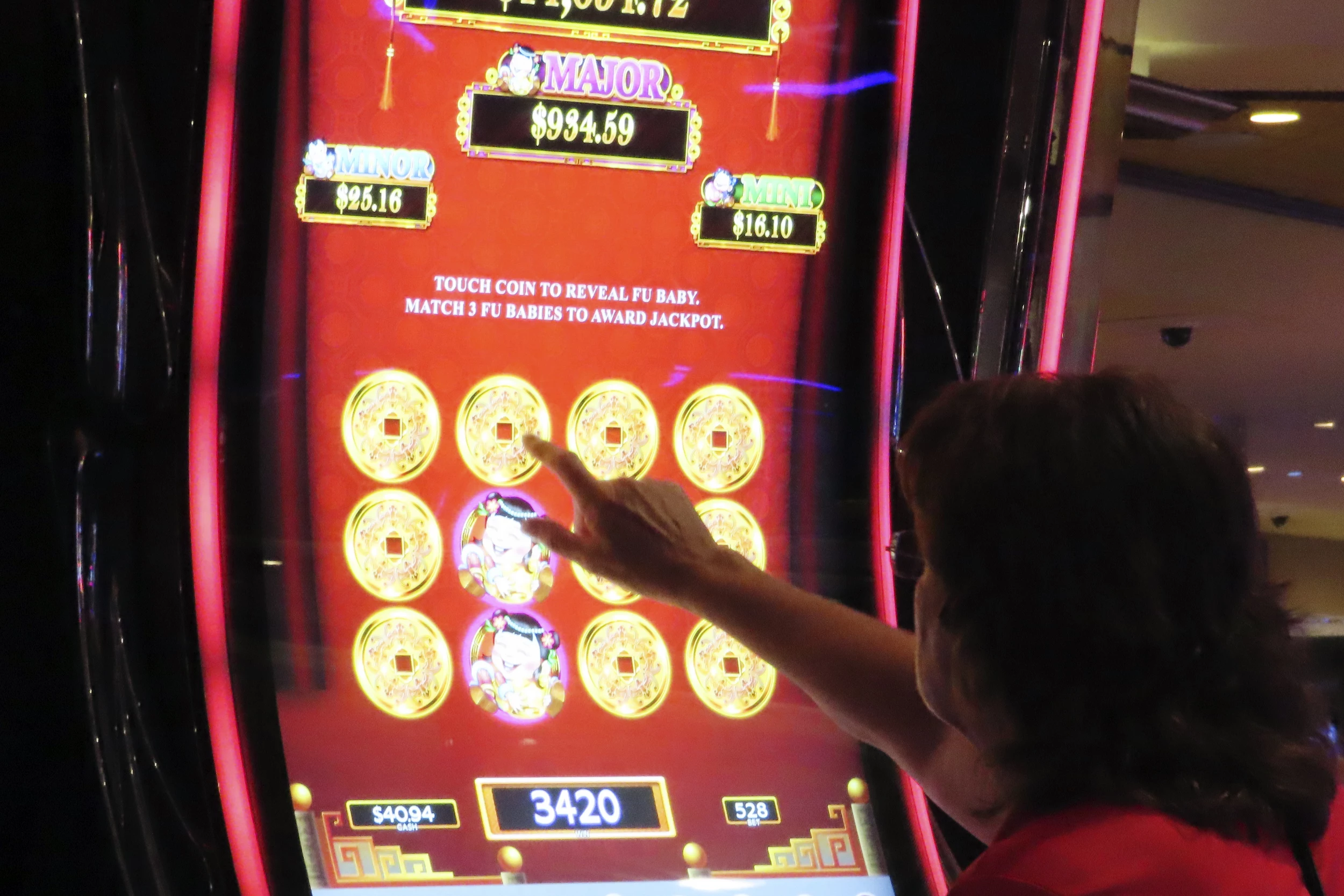 Another record for NJ internet gambling revenue as in-person winnings
struggle