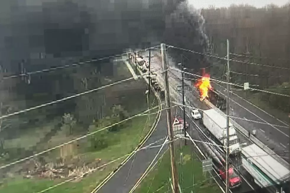 3 dead in crash, fire on Route 1 in South Brunswick, NJ