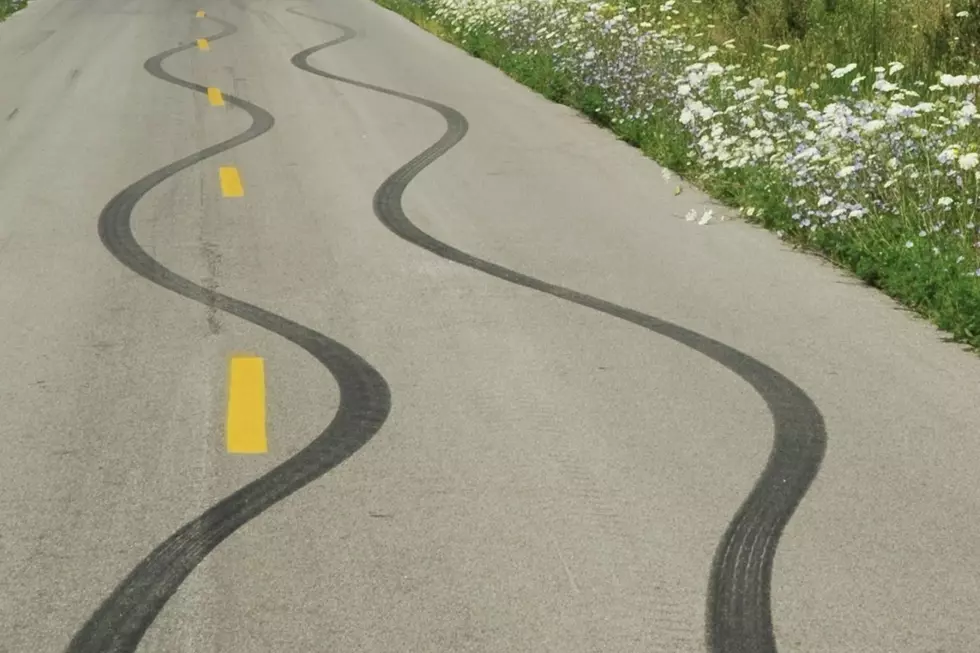 Car swerve / skidding on the road