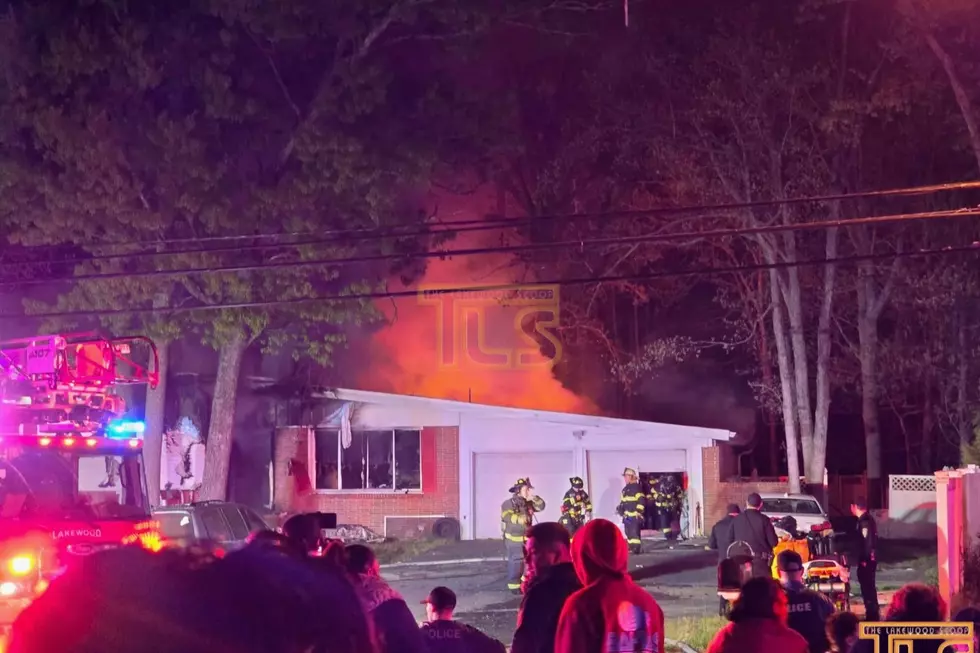 Lakewood, NJ police brave house fire to save man's life